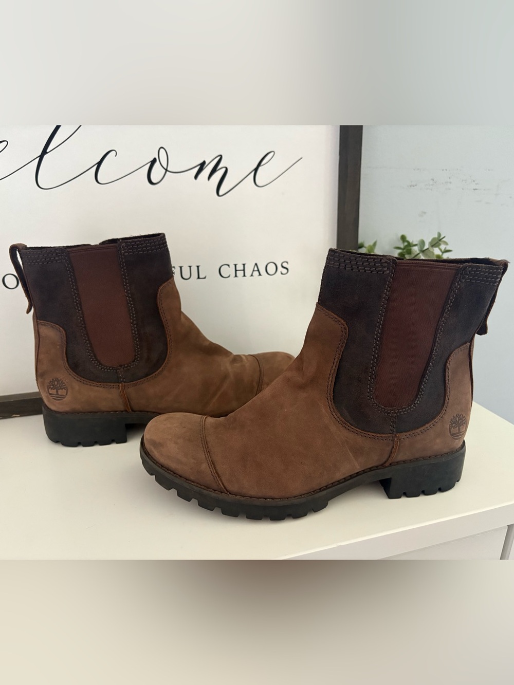 Timberland Earth Keepers Chelsea boots Women’s Size 7.5